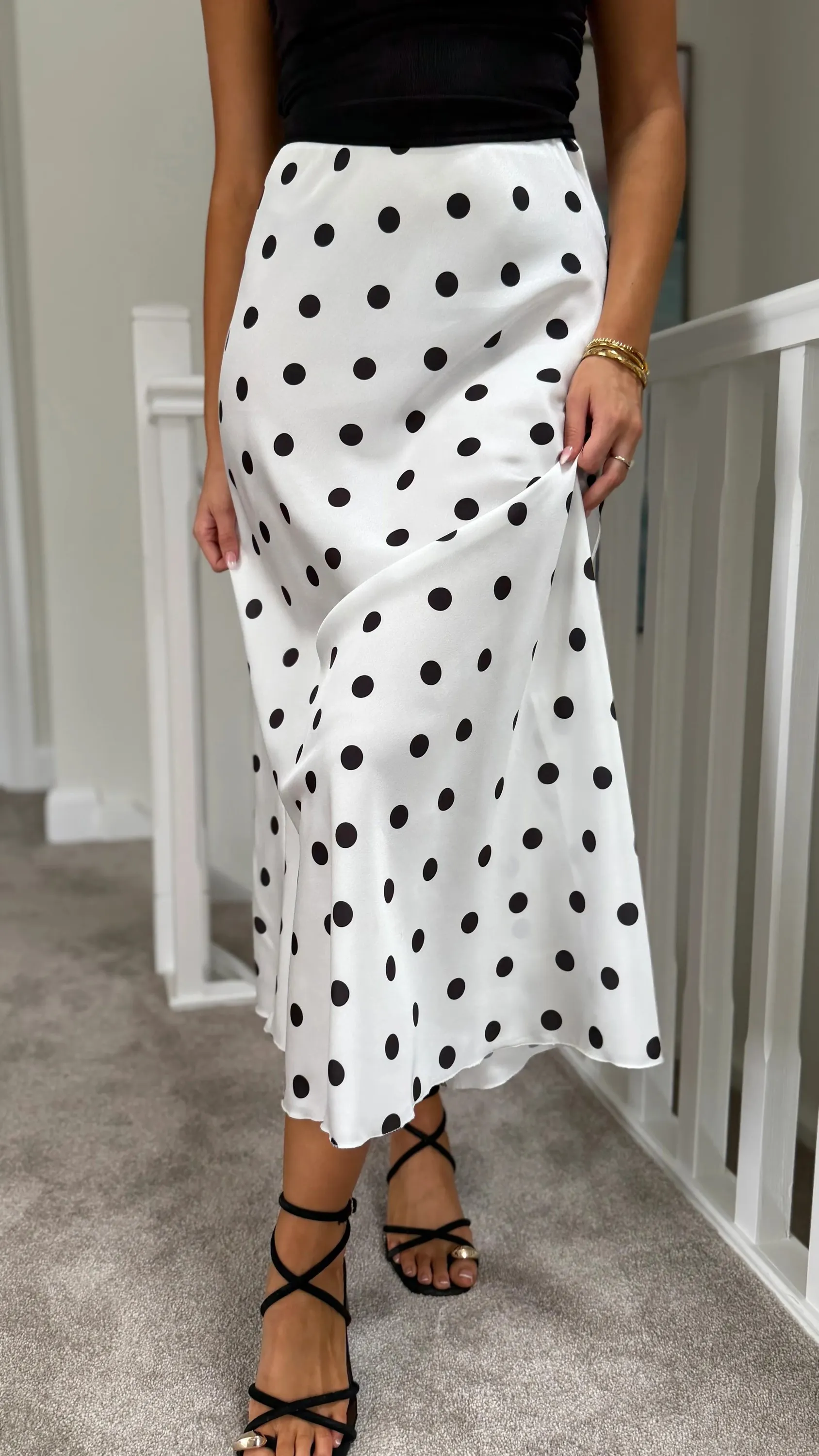 Nouvelle Arrivée 2026 Jupe Longue Blanche à Pois Taille Haute Fluide Coupe Évasée Maxi pour Femme